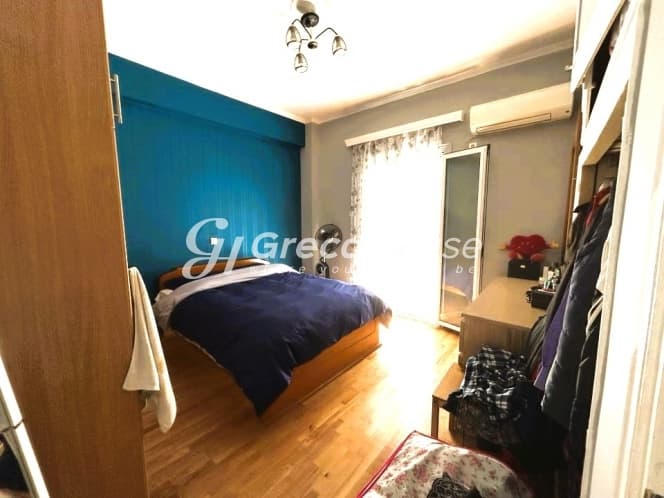 Stunning 3-Bedroom Apartment in Athens' Vibrant Mavili Square, Ilisia - Photo 17