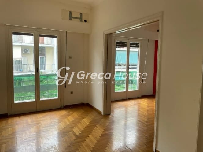 Bright 3-Bedroom Apartment for Sale in Vibrant Pagrati, Athens - Photo 1