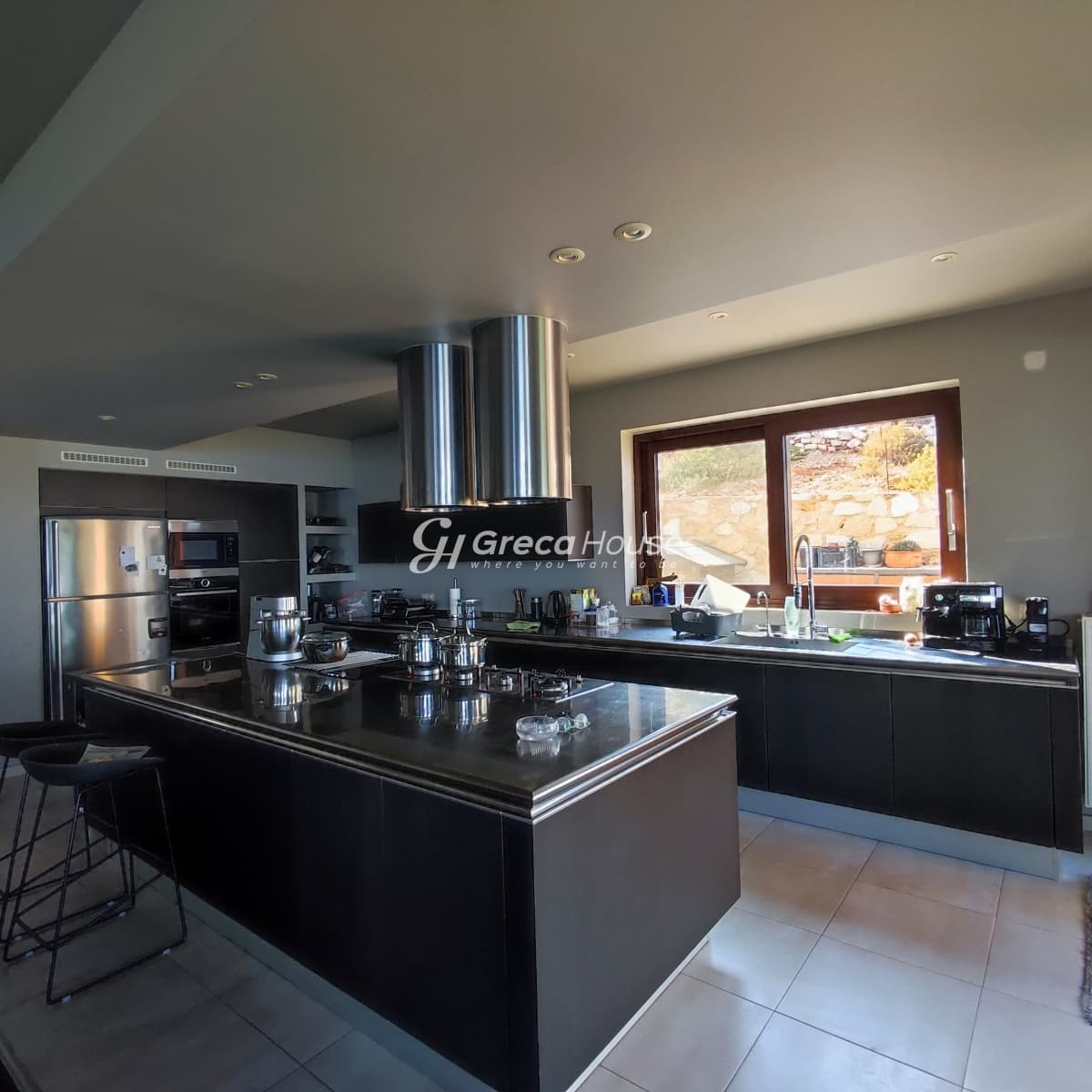 Luxury 540 sq.m. Villa with Pool and Energy Autonomy in Kalamos – Private Paradise with Sea View - Photo 8