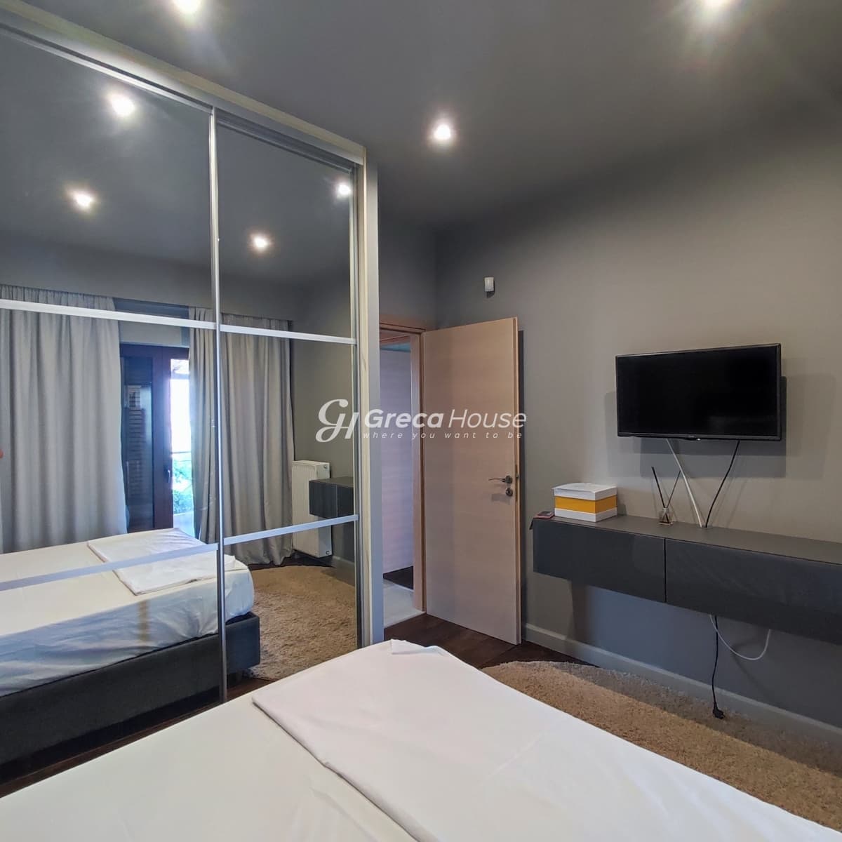 Luxury 540 sq.m. Villa with Pool and Energy Autonomy in Kalamos – Private Paradise with Sea View - Photo 7