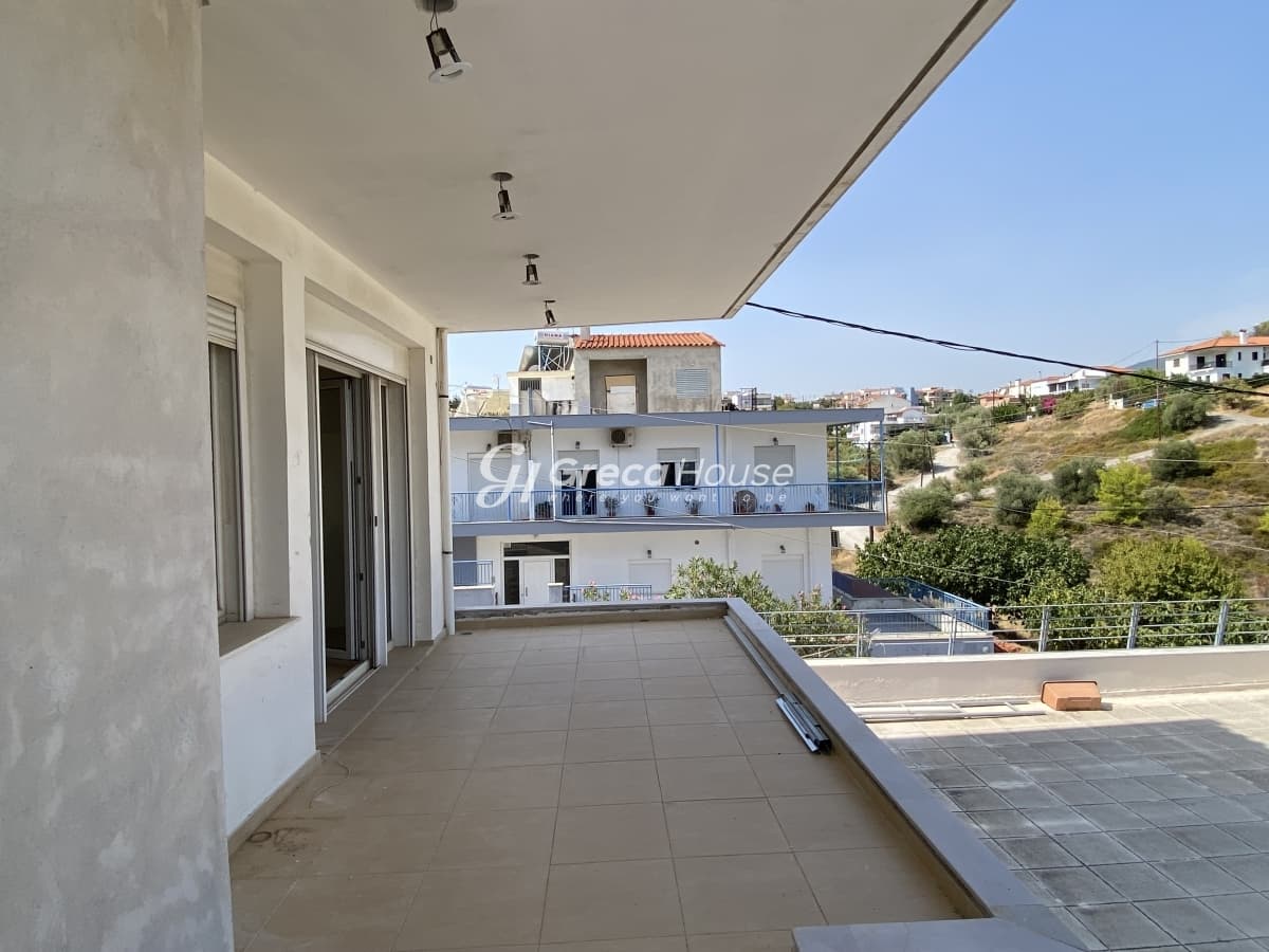 Νεόδμητο Διαμέρισμα 3 Υπνοδωματίων με Θέα Θάλασσα προς Πώληση στη Χαλκίδα - Φωτογραφία 3