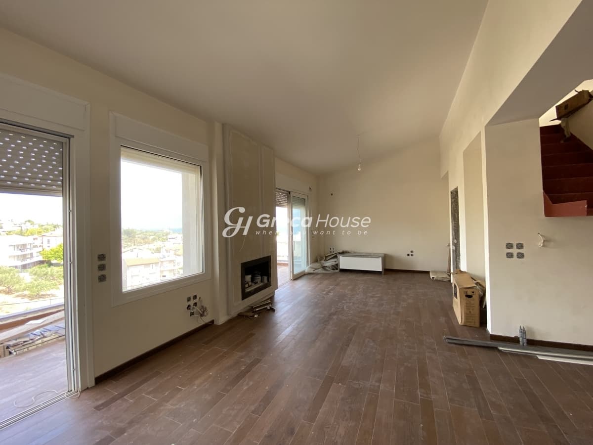 Stunning 3-Bed Maisonette with Unrestricted Sea Views in Xirovrysi, Evia - Photo 3