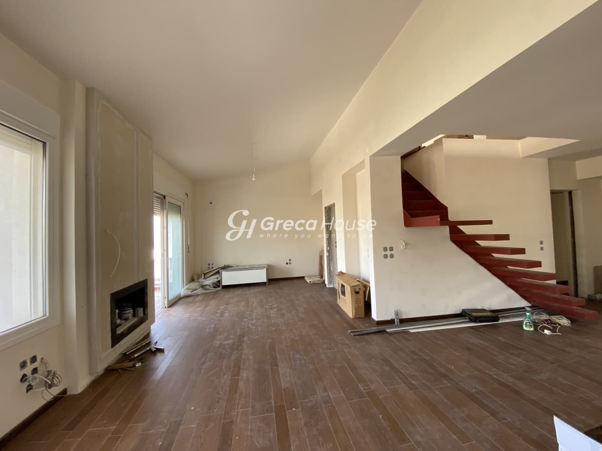 Stunning 3-Bed Maisonette with Unrestricted Sea Views in Xirovrysi, Evia - Photo 1