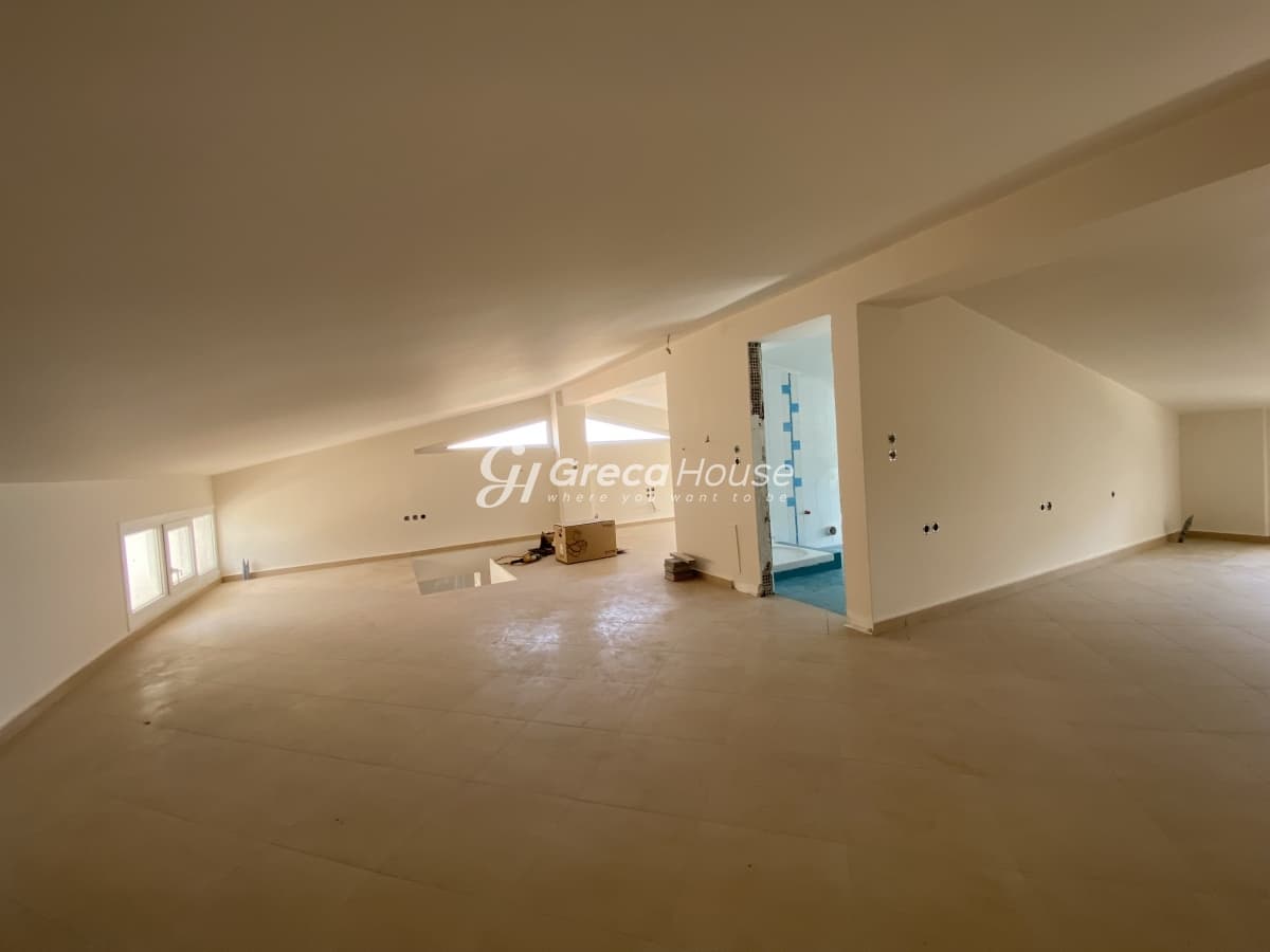 Stunning 3-Bed Maisonette with Unrestricted Sea Views in Xirovrysi, Evia - Photo 18