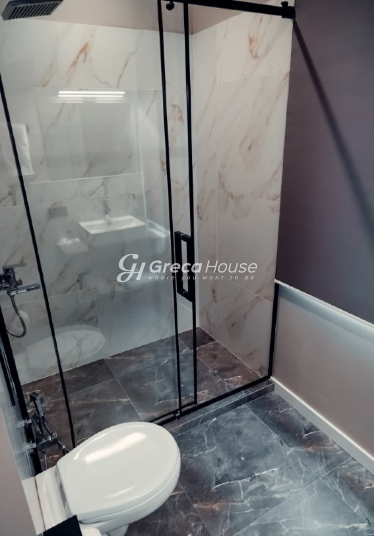 Renovated Hotel for Sale in Exarchia, Athens – Ideal Investment Opportunity - Photo 10