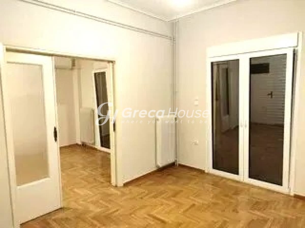 דירה יוקרתית משופצת בפאגראטי – השקעה אידיאלית עם שירותים מודרניים - תמונה 19