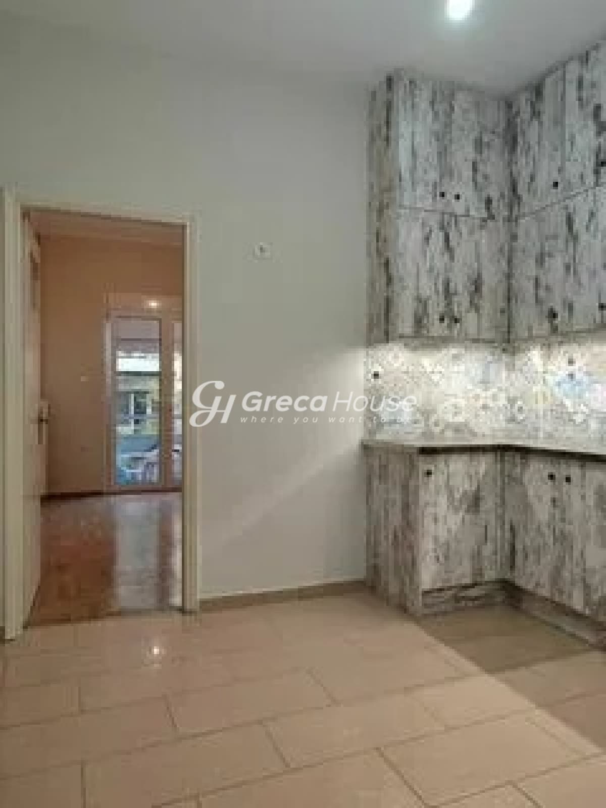 דירה יוקרתית משופצת בפאגראטי – השקעה אידיאלית עם שירותים מודרניים - תמונה 6