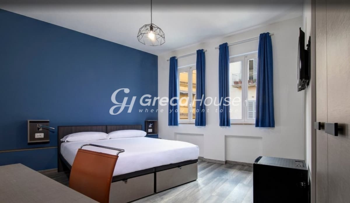 Neoclassical Hotel for Sale in Plaka – Historic Center of Athens - Photo 4
