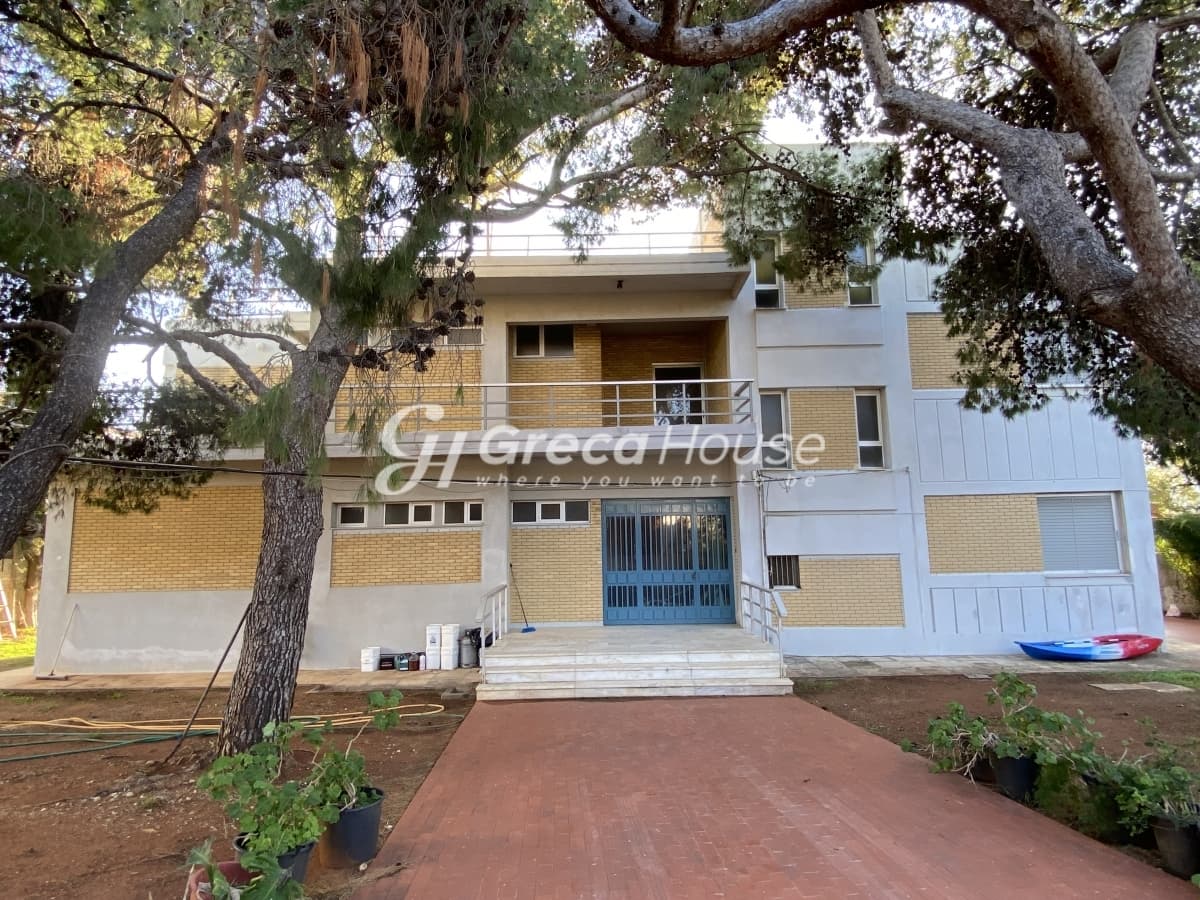 Μοναδικό Παραθαλάσσιο Κτίριο στο Πόρτο Ράφτη προς πώληση - Φωτογραφία 2