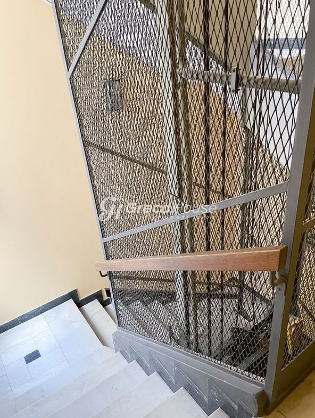 דירה מפוארת 210 מ"ר משופצת בקולונאקי – אסתטיקה גבוהה ומיקום מובחר - תמונה 14