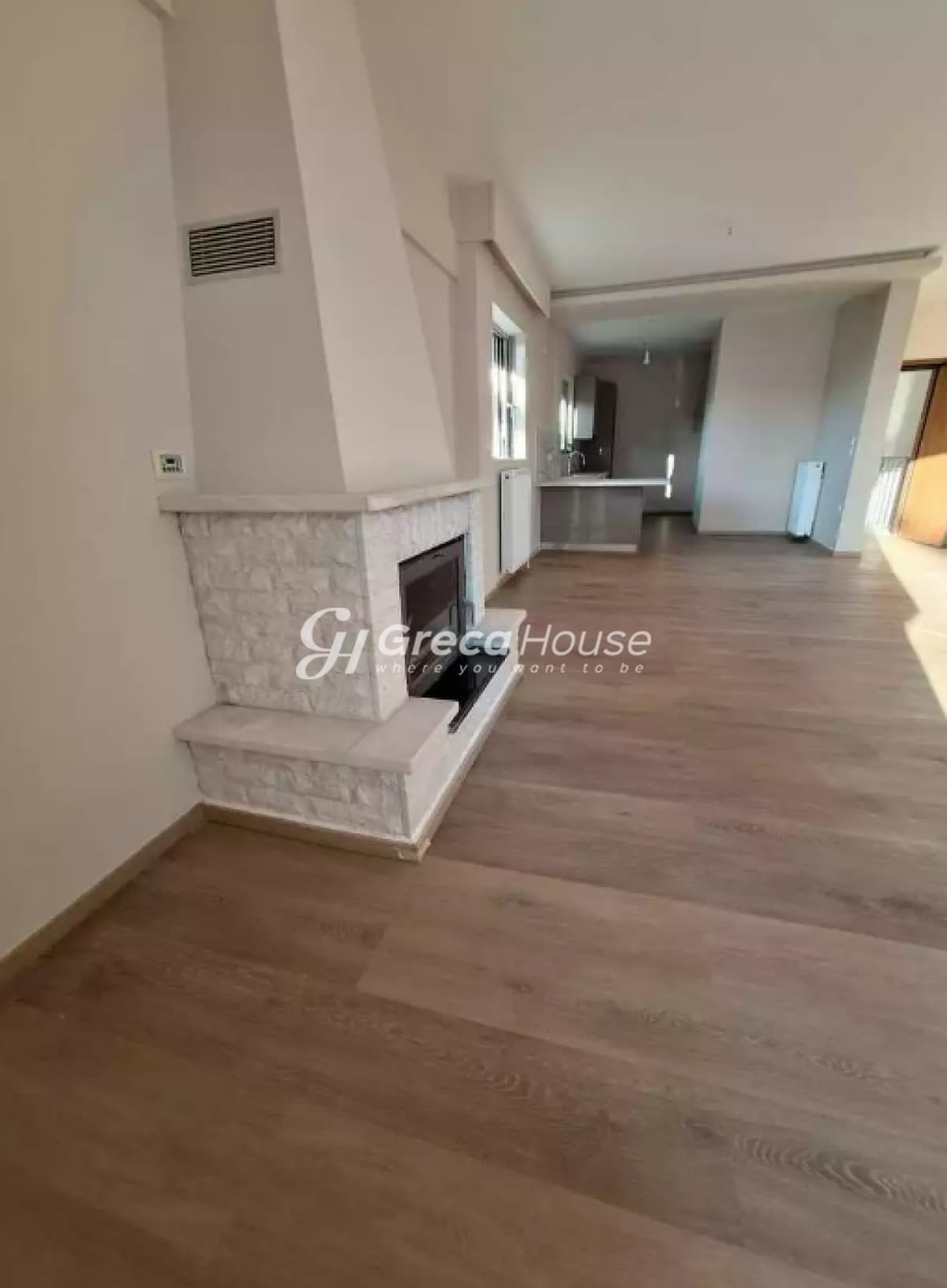 Luxury Renovated 3-Level Building for Sale in Holargos – Ideal Investment Choice - Photo 1