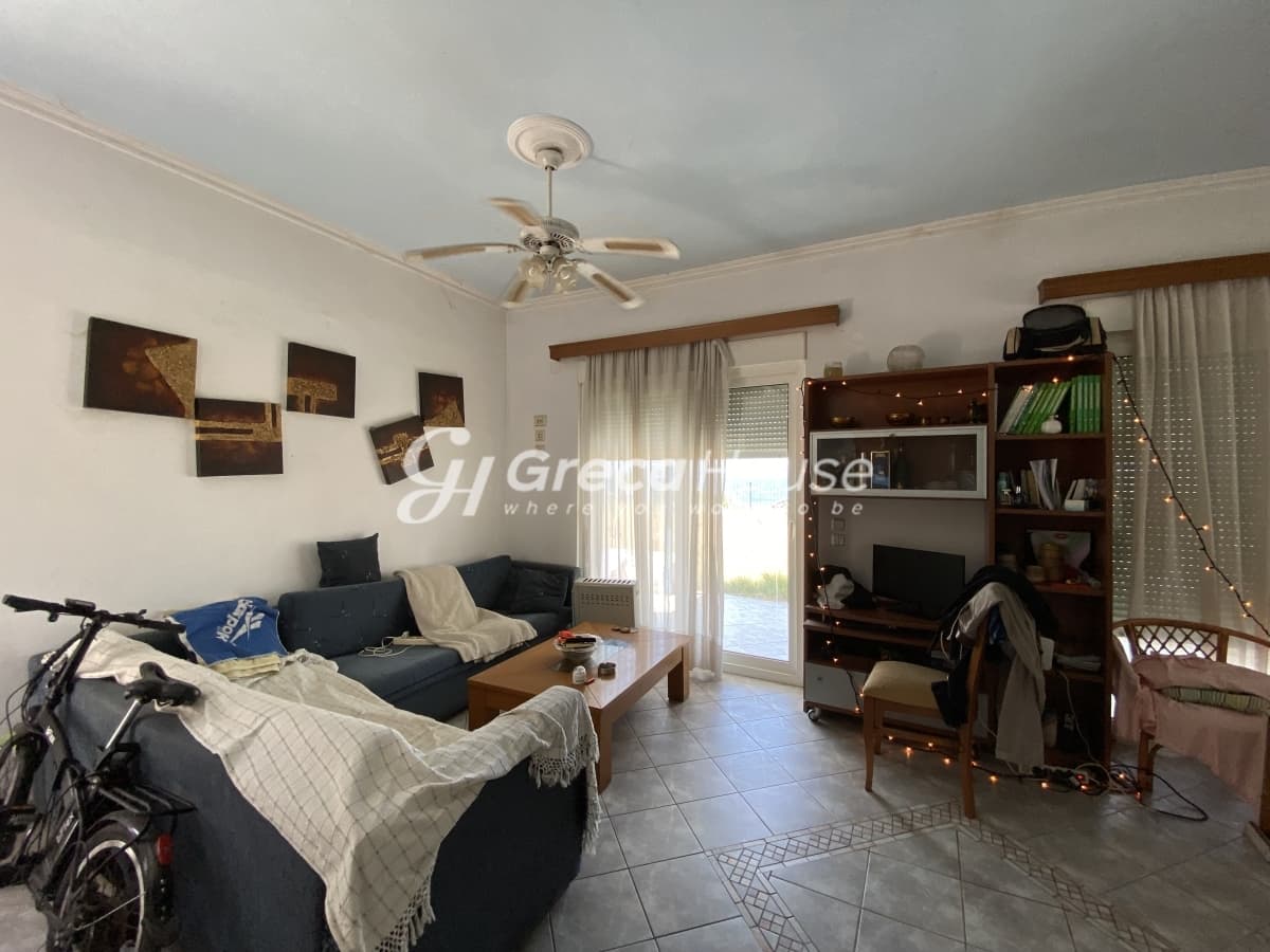 Beachfront Two-Level Villa with Private Garden in Malakonta Eretria, Evia – 10 Meters from the Sea - Photo 12