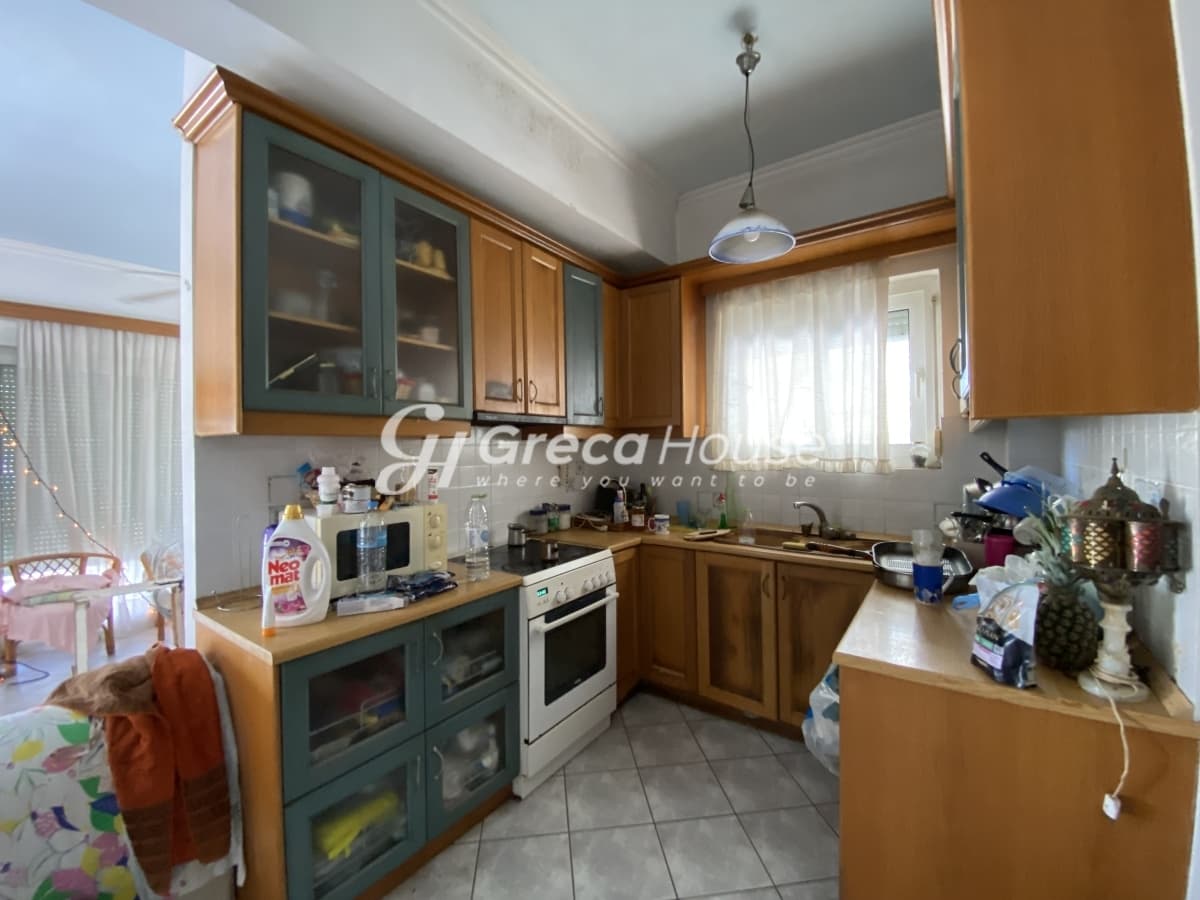 Beachfront Two-Level Villa with Private Garden in Malakonta Eretria, Evia – 10 Meters from the Sea - Photo 6