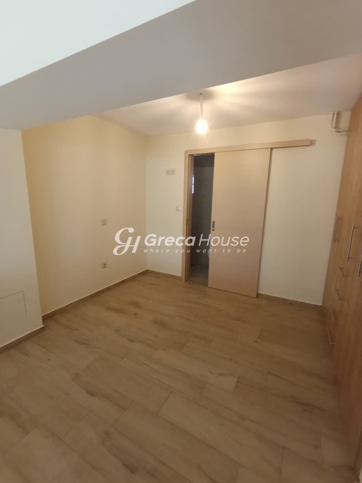 Ampelokipoi – Pentagono: Investment Loft for Sale, Golden Visa & Long-Term Rental - Photo 2