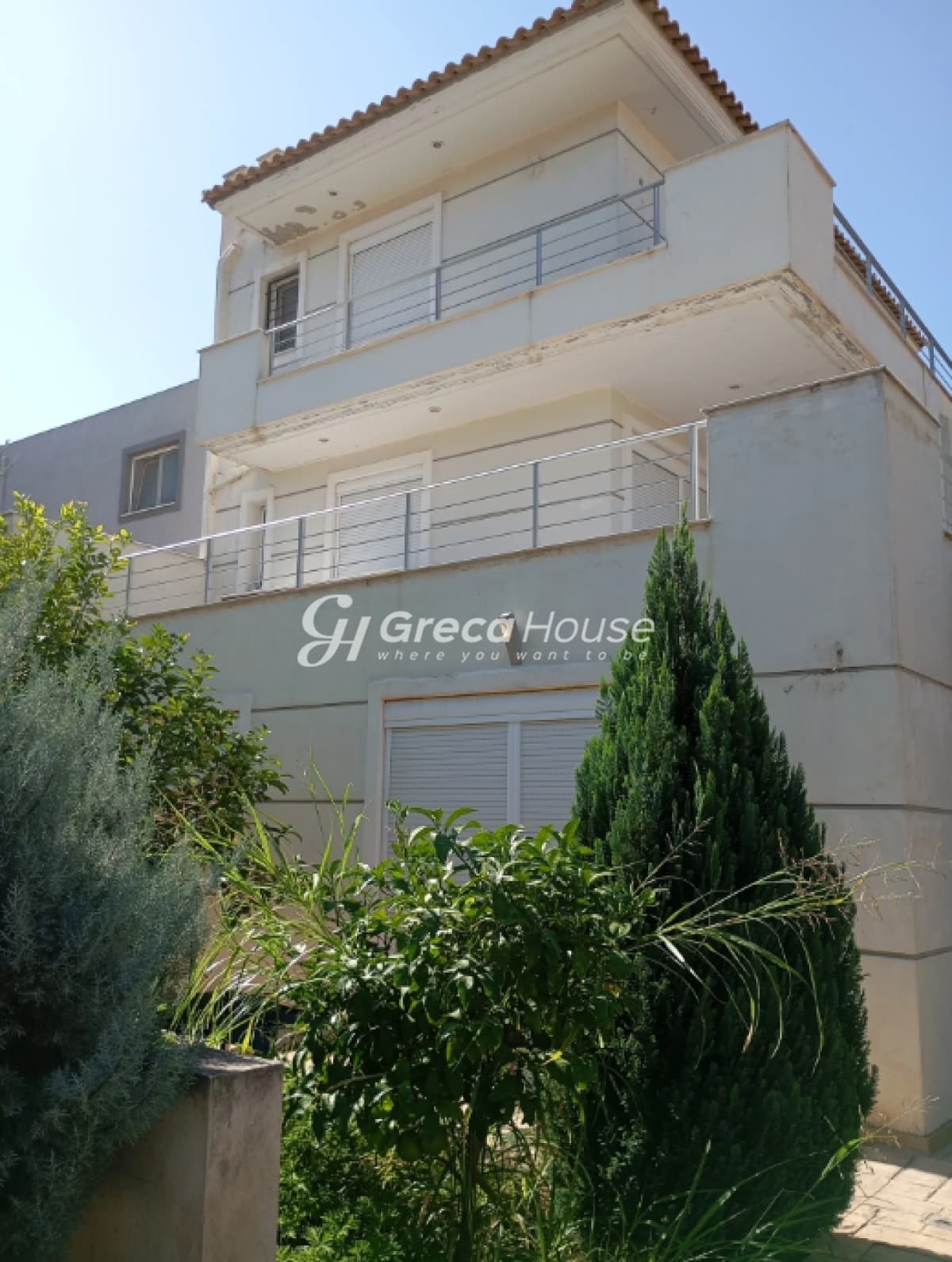 Πόρτο Ράφτη – Τριώροφη μονοκατοικία 220 τ.μ. με κήπο, πάρκινγκ και 600 μ. από την παραλία. - Φωτογραφία 6