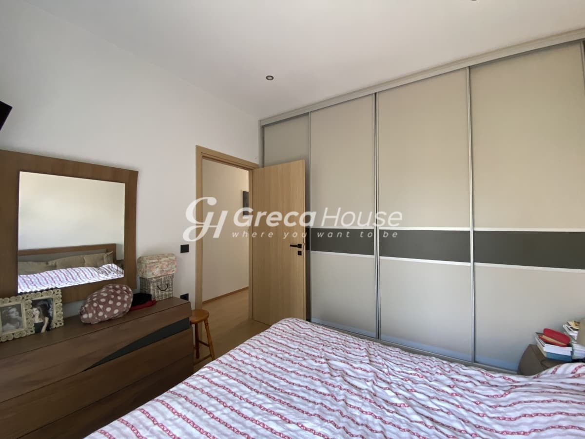 Kifissia, Athens North – New Minimalist Maisonette 196 sqm with Yard, Playroom & Parking - Photo 7