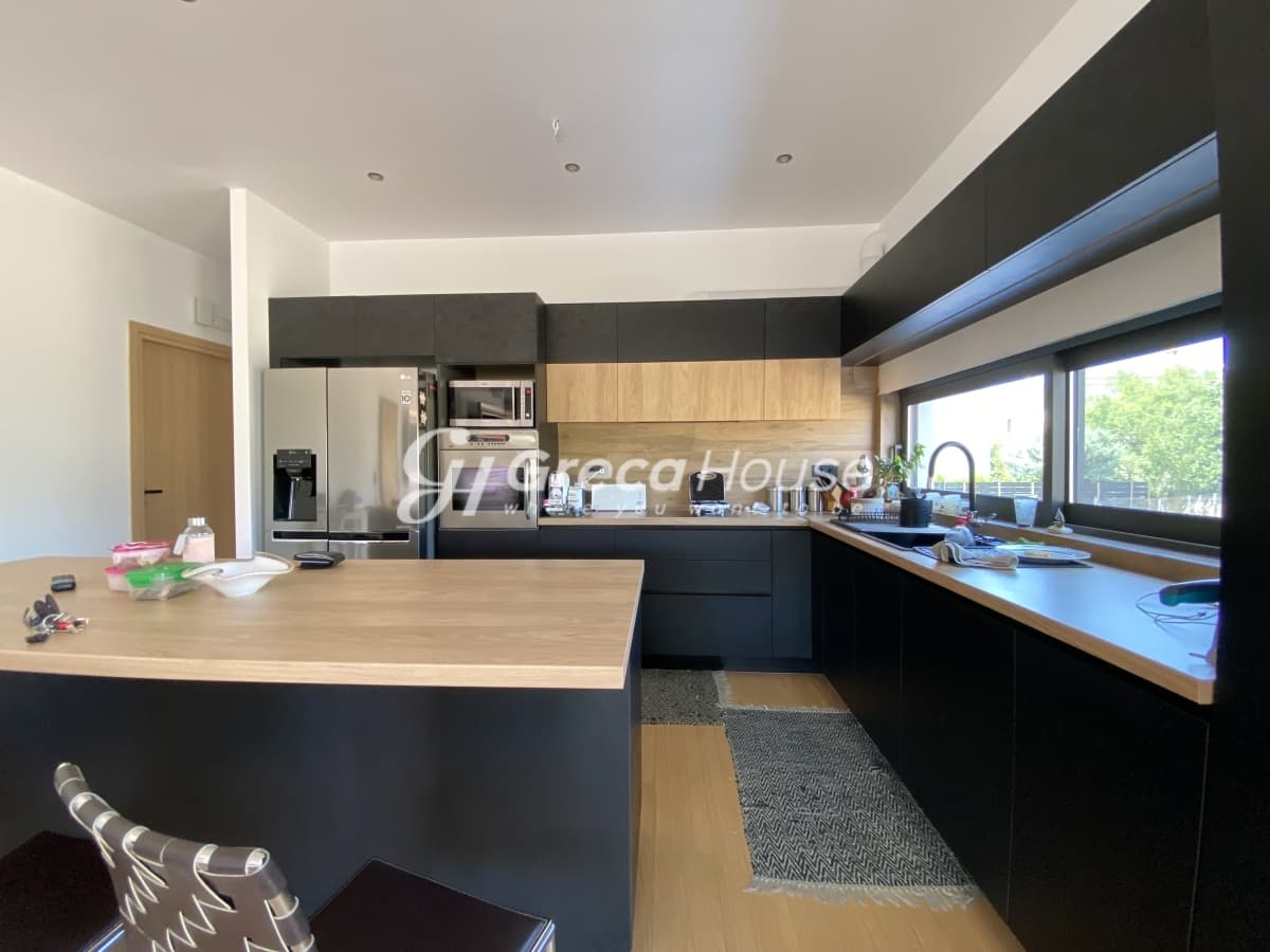 Kifissia, Athens North – New Minimalist Maisonette 196 sqm with Yard, Playroom & Parking - Photo 4