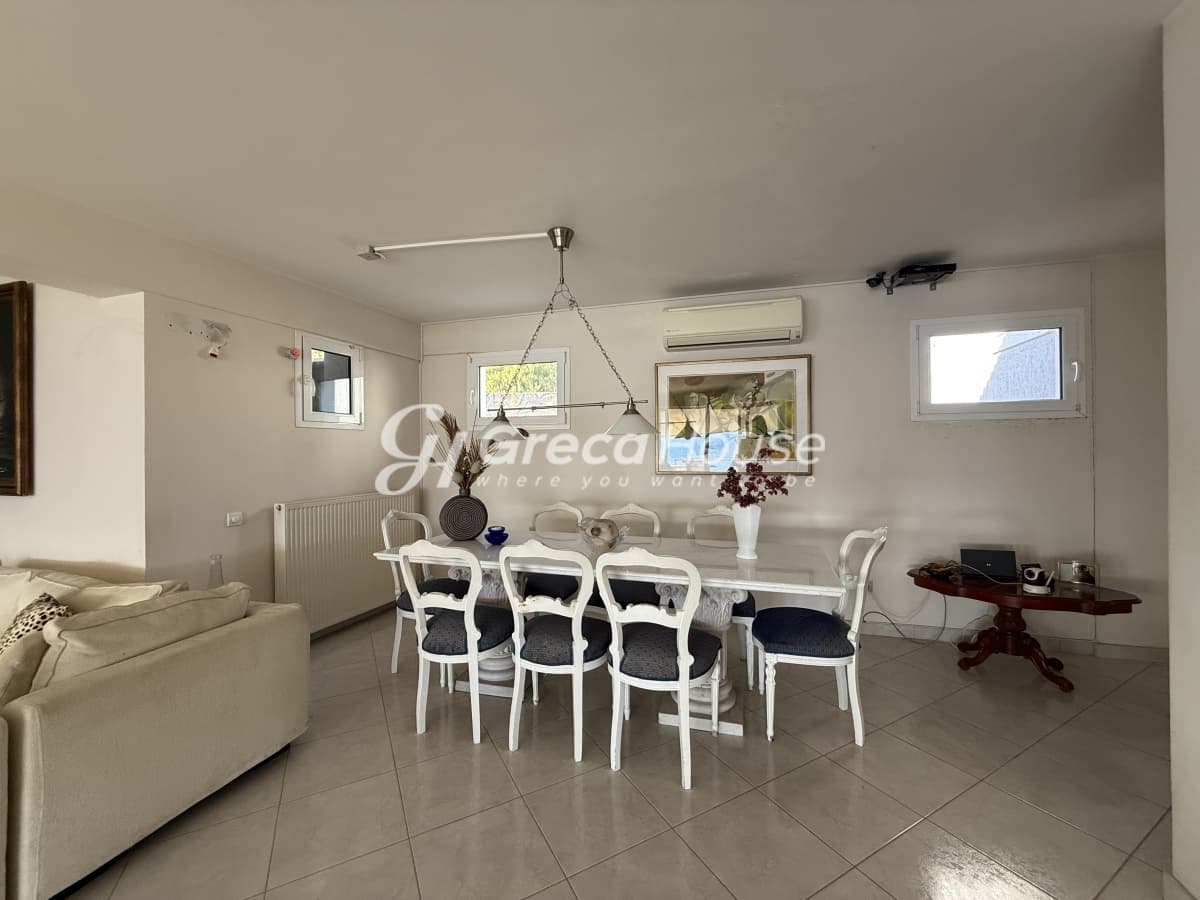 Luxury 571 sq.m. Villa with Private Beach and Guesthouses for Sale in Amarynthos, Evia - Photo 30