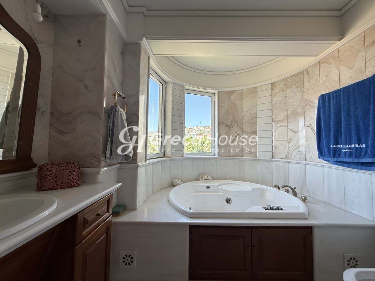 Voula Luxury Villa with Sea Views – An Athenian Riviera Gem - Photo 46