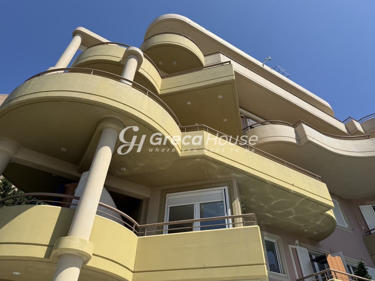 Voula Luxury Villa with Sea Views – An Athenian Riviera Gem - Photo 11