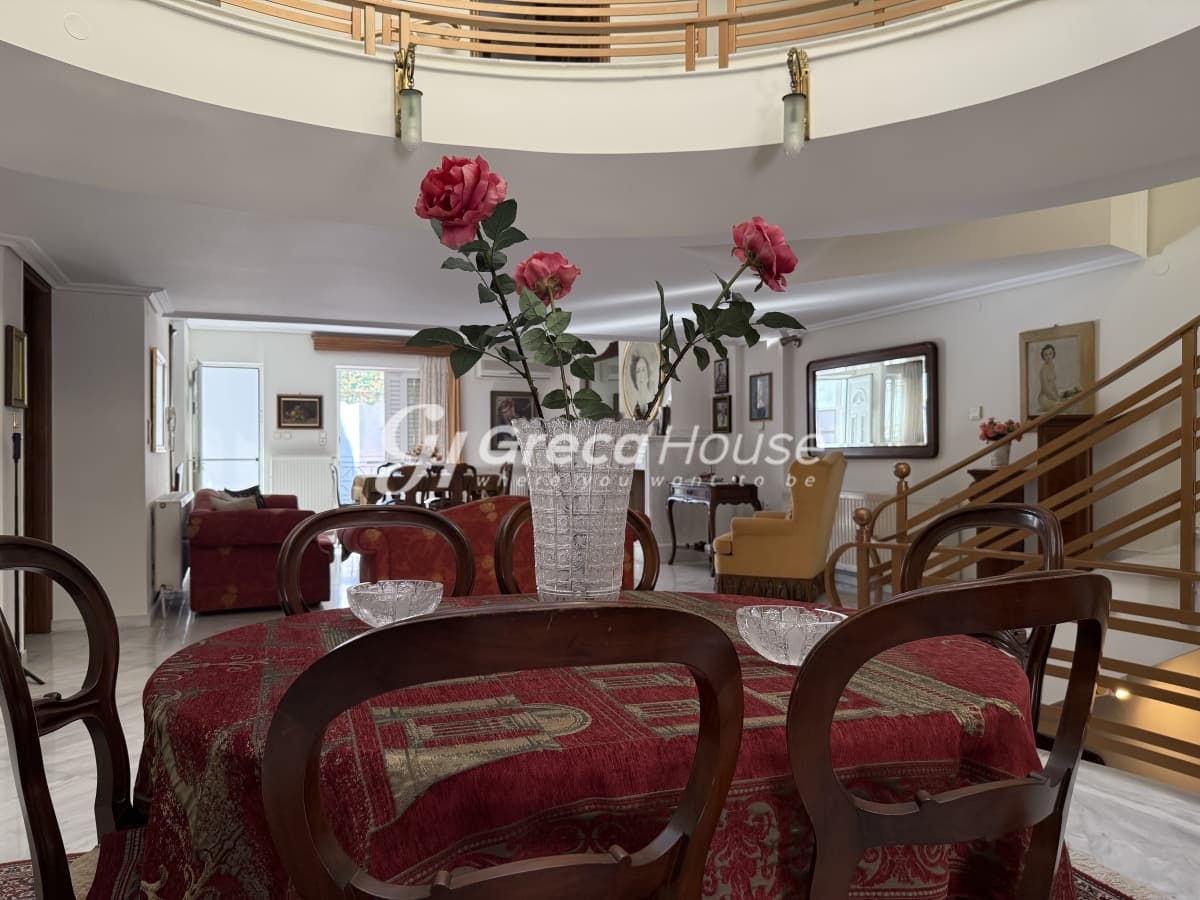 Luxury Maisonette 340 sq.m. – Corinth Center | View of Ancient Corinth – 500m from Sea - Photo 13