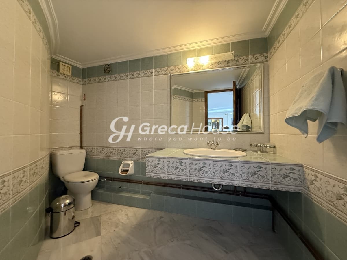 Luxury Maisonette 340 sq.m. – Corinth Center | View of Ancient Corinth – 500m from Sea - Photo 18