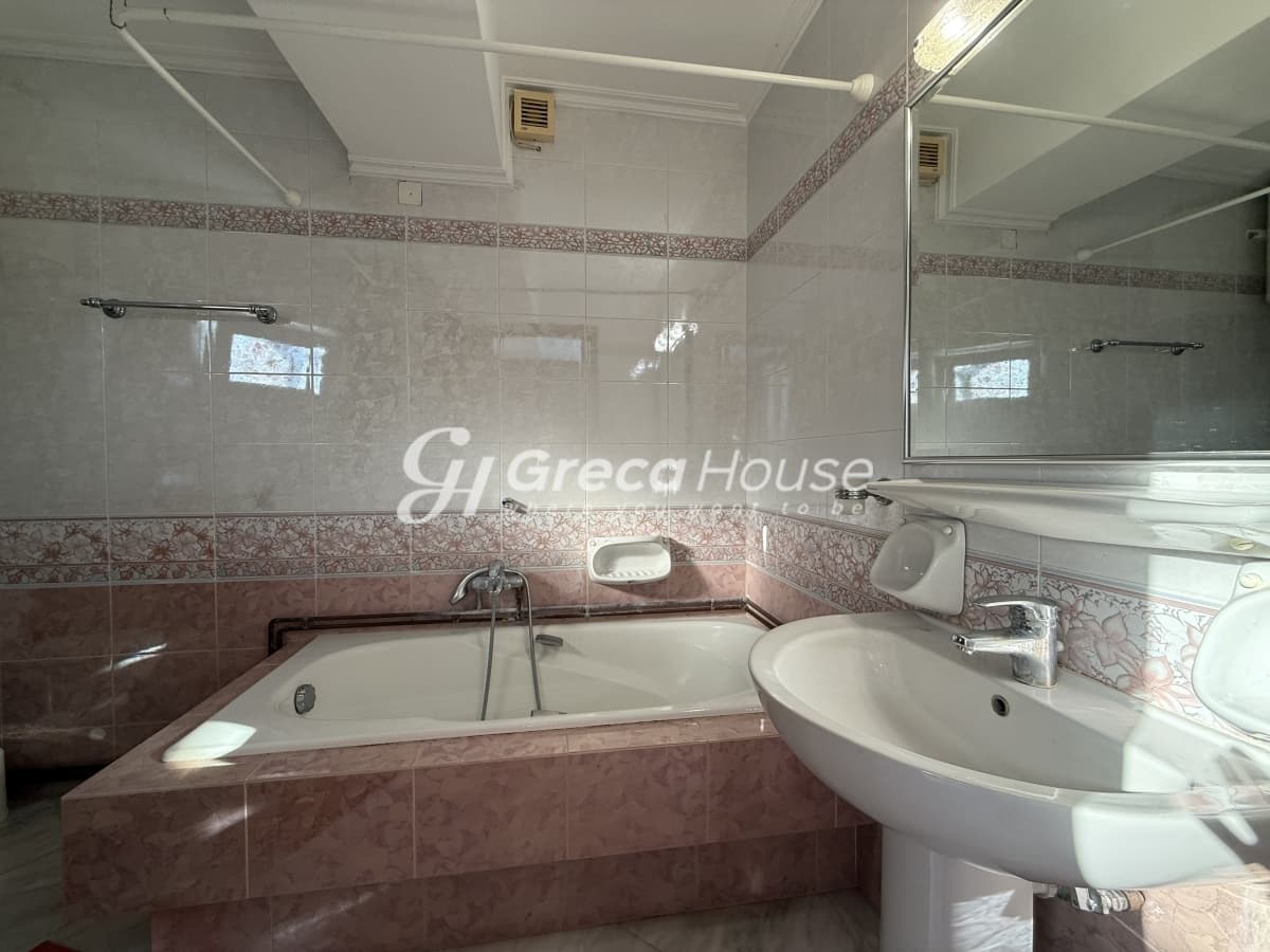 Luxury Maisonette 340 sq.m. – Corinth Center | View of Ancient Corinth – 500m from Sea - Photo 22