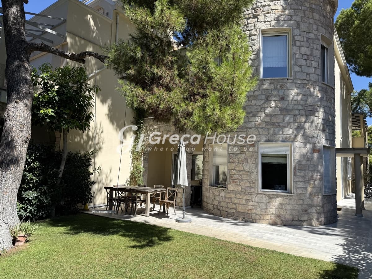 Άνω Εκάλη – Πολυτελής Πενταεπίπεδη Μεζονέτα 500 τ.μ. με Κήπο και Ανελκυστήρα - Φωτογραφία 35