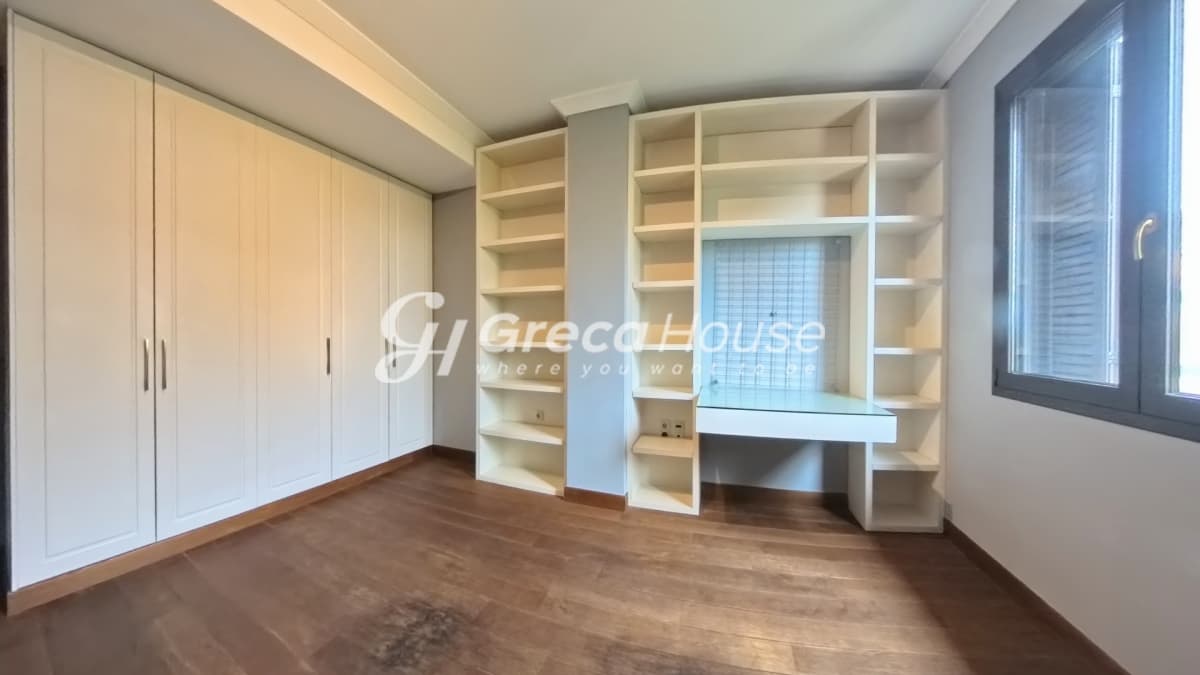 Πωλείται Υπέροχη Μονοκατοικία πλησίον St Catherine's School στη Λυκόβρυση - Φωτογραφία 8
