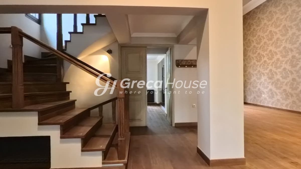 Πωλείται Υπέροχη Μονοκατοικία πλησίον St Catherine's School στη Λυκόβρυση - Φωτογραφία 13