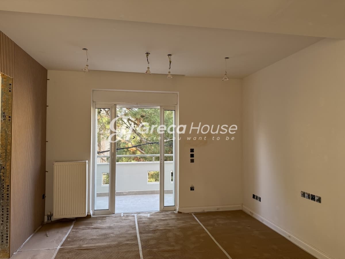 Renovated 4-Bed Townhouse for Sale in Marousi, Paradisos, North Athens - Photo 29