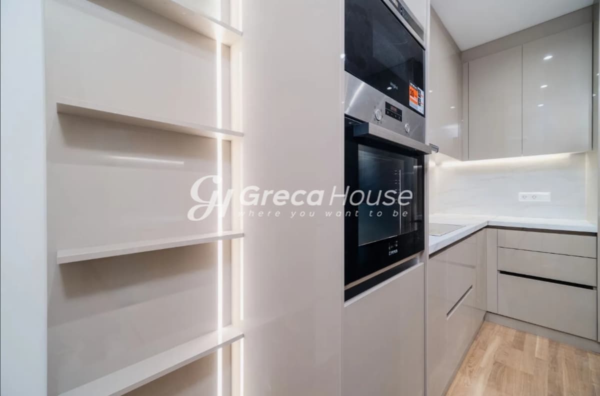 Fully Renovated Luxury 81m² Apartment for Sale on 1st Floor, Kypseli Square - Photo 30