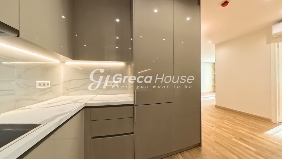 Fully Renovated Luxury 81m² Apartment for Sale on 1st Floor, Kypseli Square - Photo 28