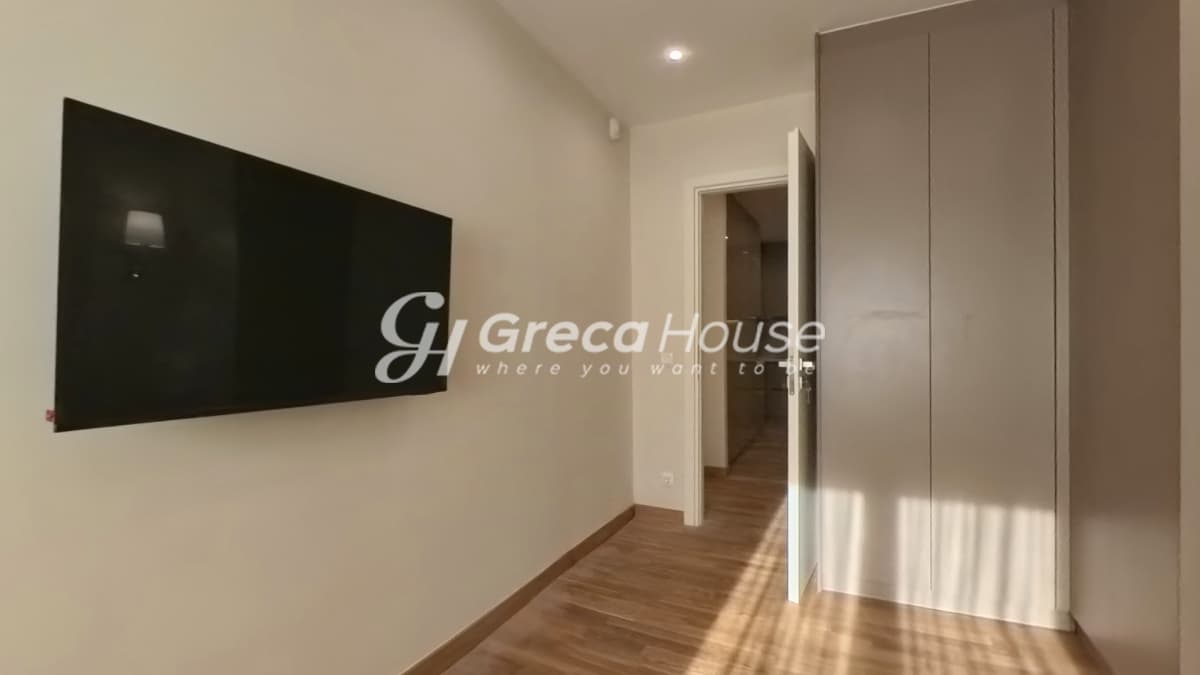 Fully Renovated Luxury 81m² Apartment for Sale on 1st Floor, Kypseli Square - Photo 34