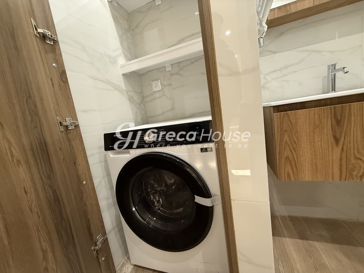 Fully Renovated Luxury 81m² Apartment for Sale on 1st Floor, Kypseli Square - Photo 25