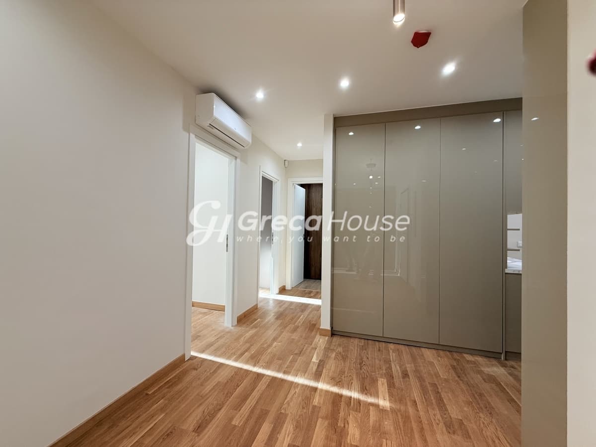 Fully Renovated Luxury 81m² Apartment for Sale on 1st Floor, Kypseli Square - Photo 21
