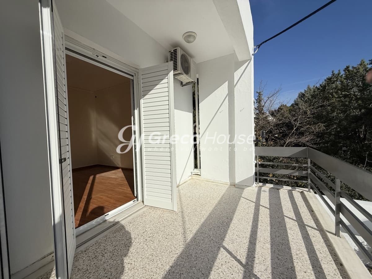 Luxury 594 sqm Villa of High Specifications with Garden for Sale in Vrilissia - Photo 15