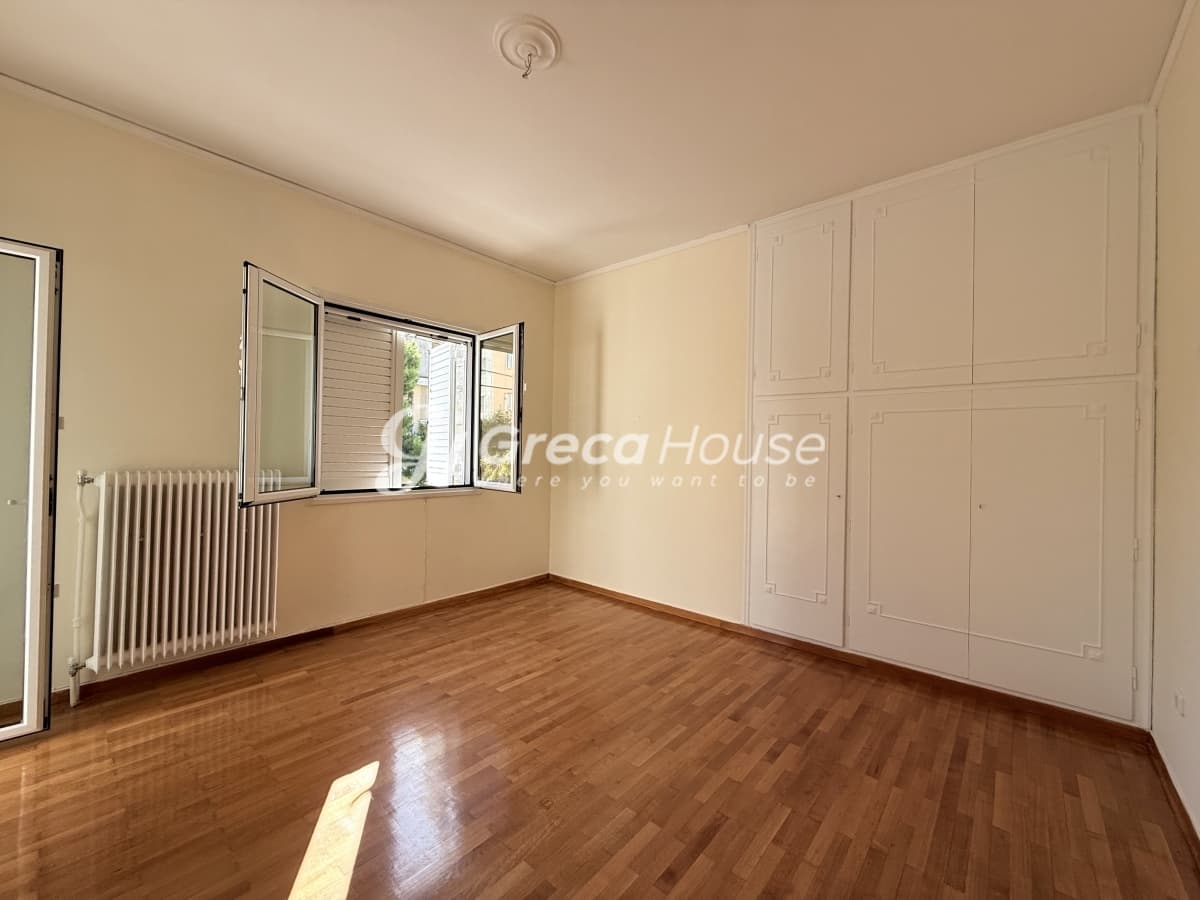 Luxury 594 sqm Villa of High Specifications with Garden for Sale in Vrilissia - Photo 22
