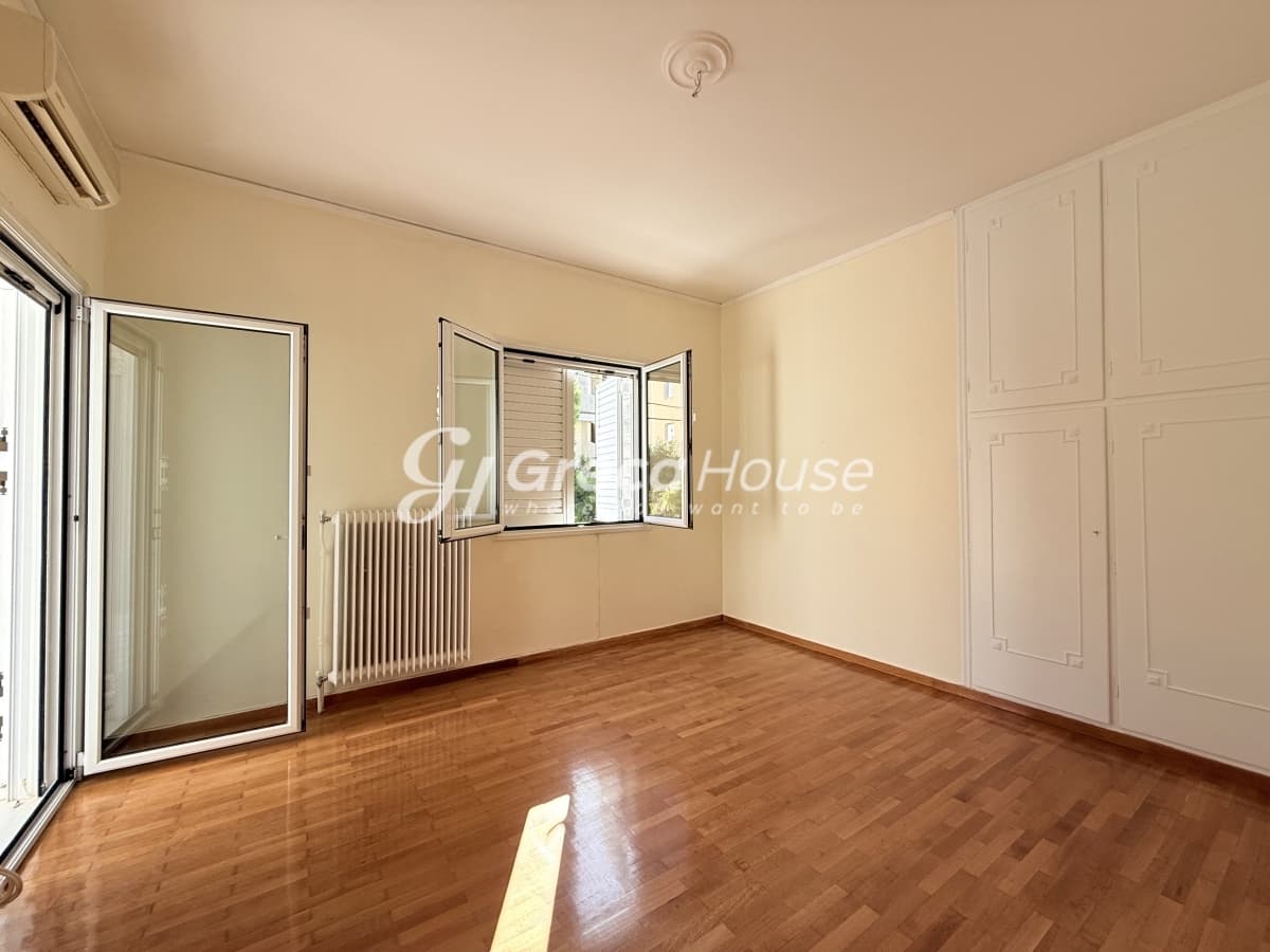 Luxury 594 sqm Villa of High Specifications with Garden for Sale in Vrilissia - Photo 53