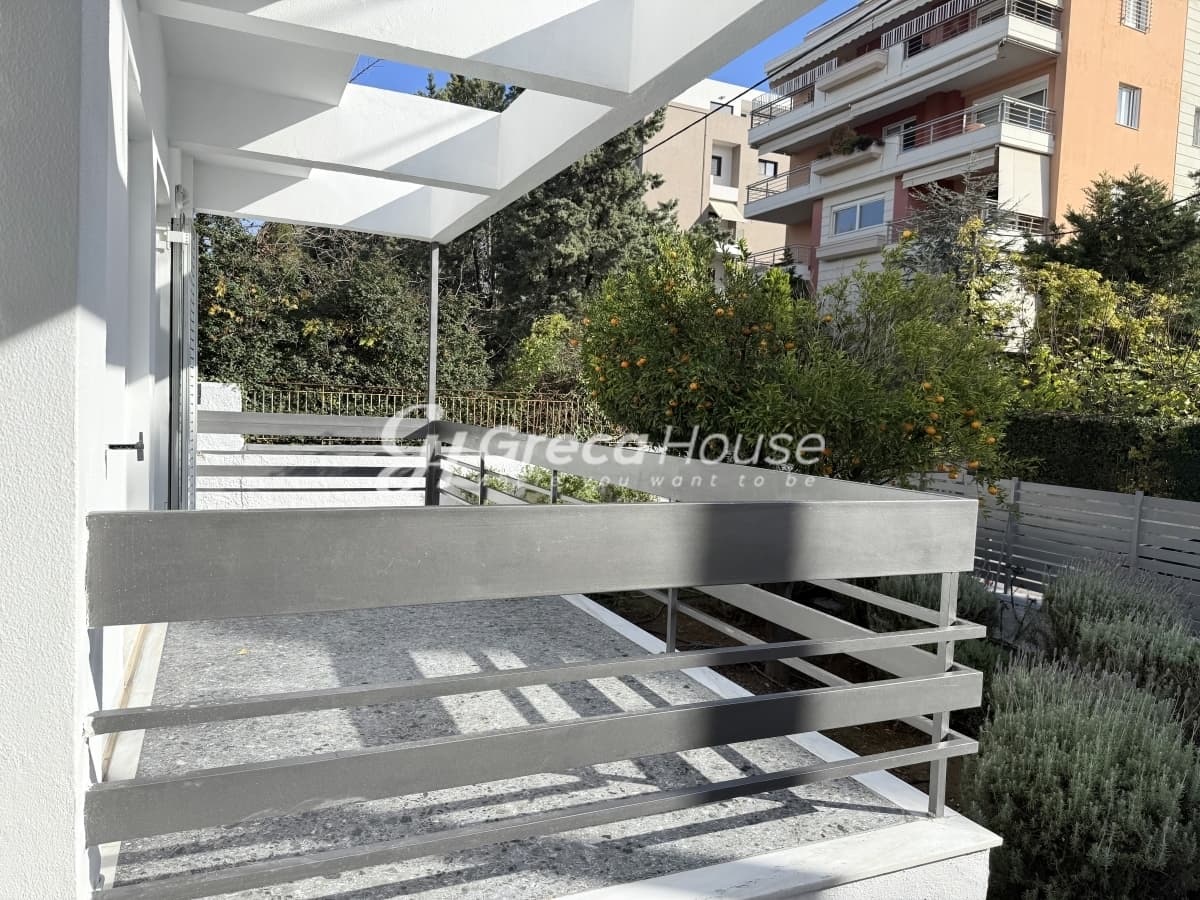 Luxury 594 sqm Villa of High Specifications with Garden for Sale in Vrilissia - Photo 47
