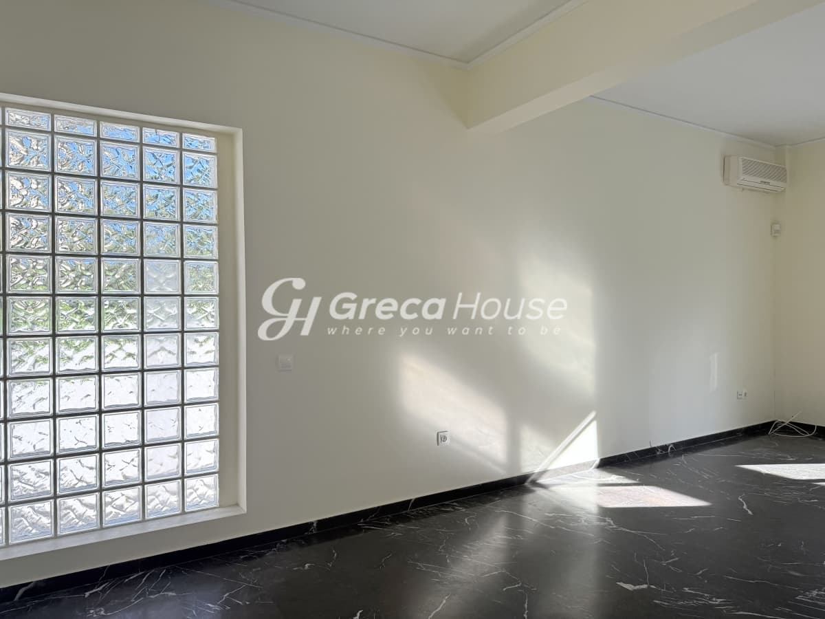 Luxury 594 sqm Villa of High Specifications with Garden for Sale in Vrilissia - Photo 54
