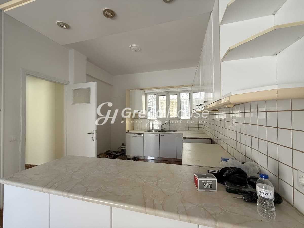 Luxury 594 sqm Villa of High Specifications with Garden for Sale in Vrilissia - Photo 19