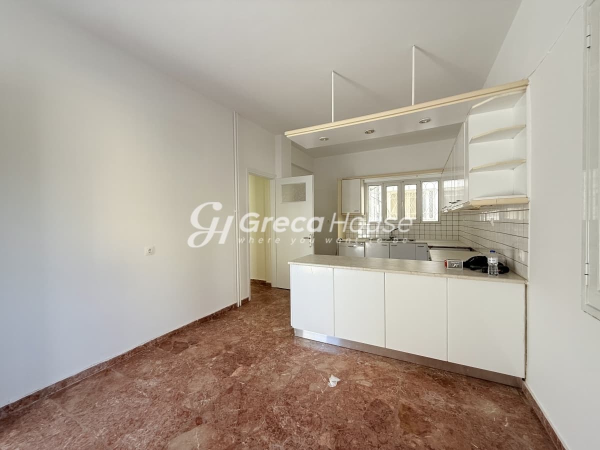 Luxury 594 sqm Villa of High Specifications with Garden for Sale in Vrilissia - Photo 16