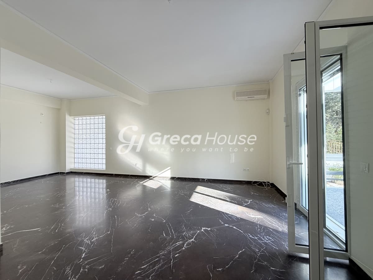 Luxury 594 sqm Villa of High Specifications with Garden for Sale in Vrilissia - Photo 18