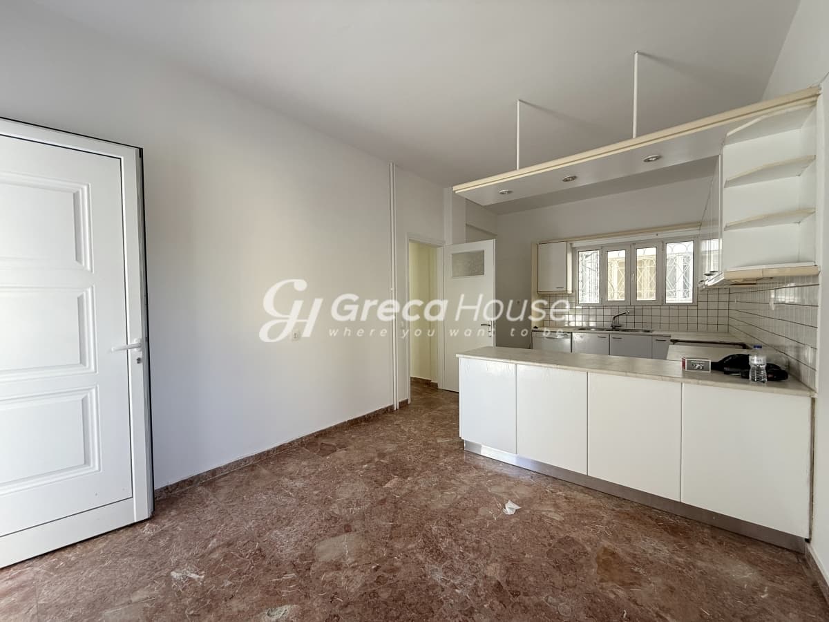 Luxury 594 sqm Villa of High Specifications with Garden for Sale in Vrilissia - Photo 34
