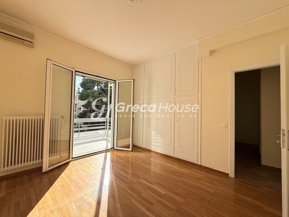 Luxury 594 sqm Villa of High Specifications with Garden for Sale in Vrilissia - Photo 56