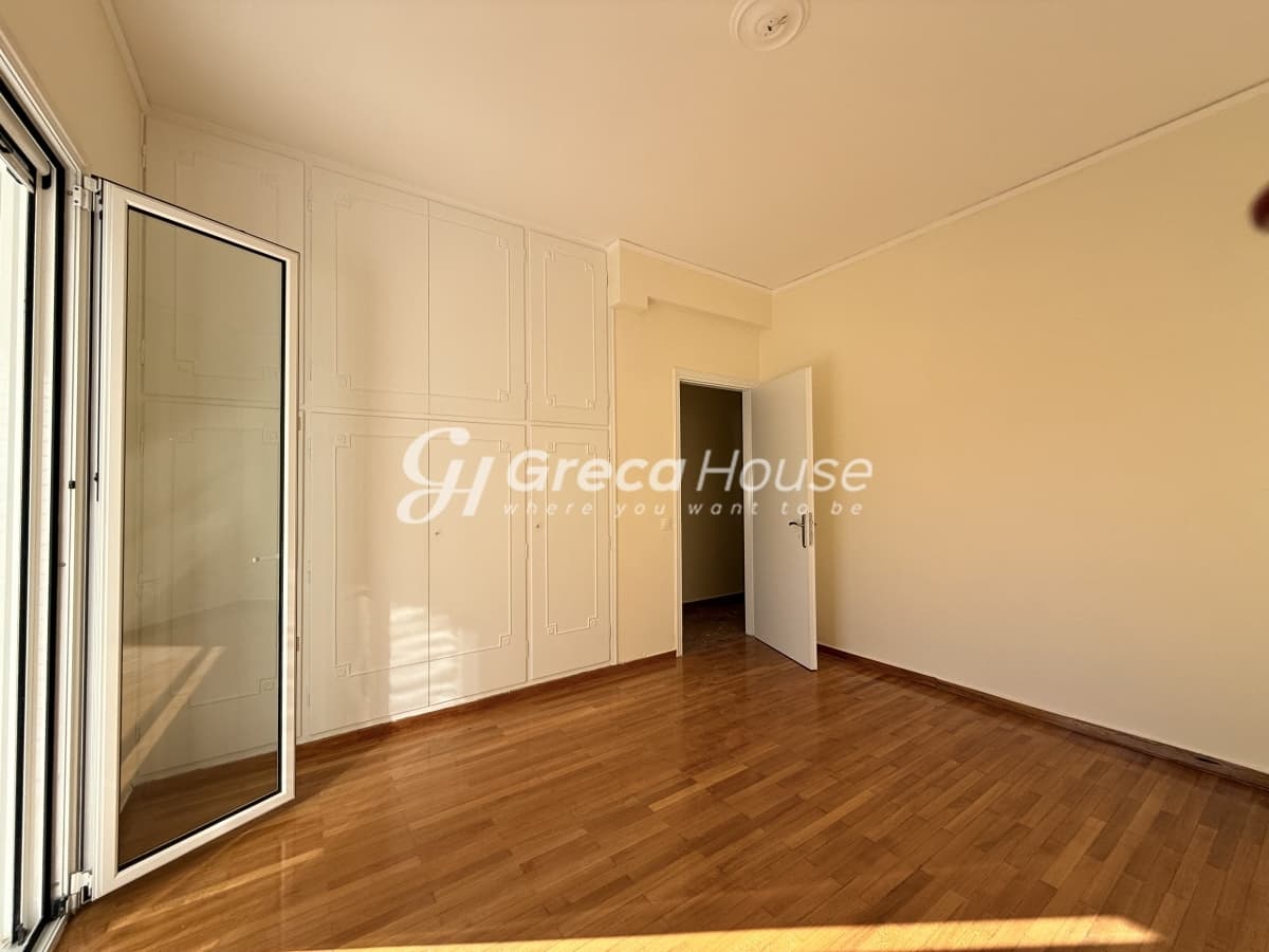 Luxury 594 sqm Villa of High Specifications with Garden for Sale in Vrilissia - Photo 50