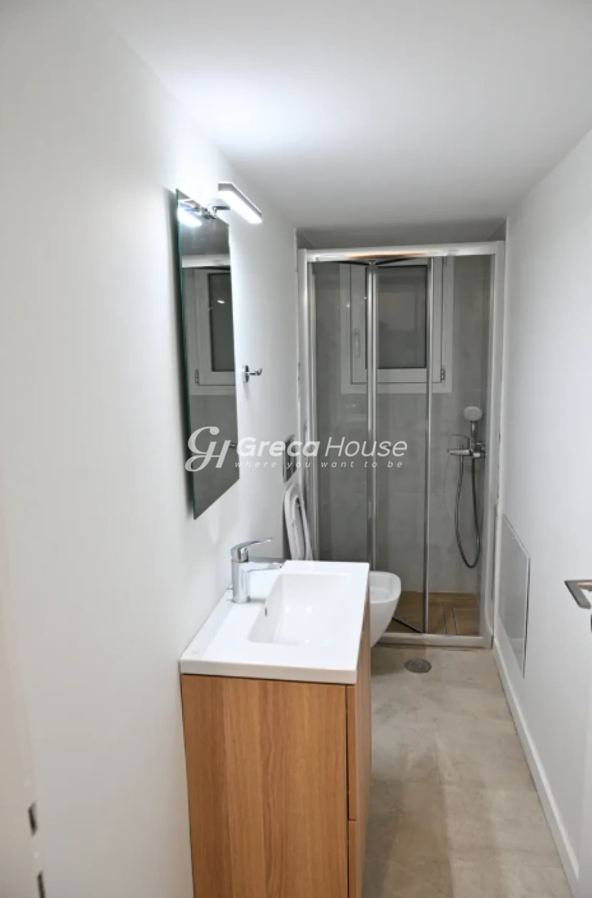 Renovated 2-Bedroom Apartment in Athens' Kypseli, Fokionos Negri - Photo 8