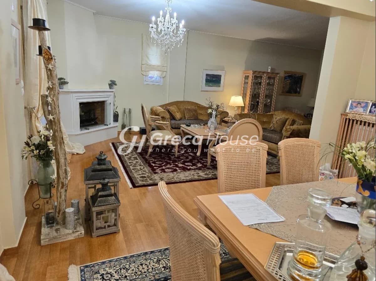 Marousi, Athens - Luxury Renovated Maisonette 175 sq.m., Energy Class A, 3 Beds, Large 100 sq.m. Terrace, Views, Parking - Photo 3