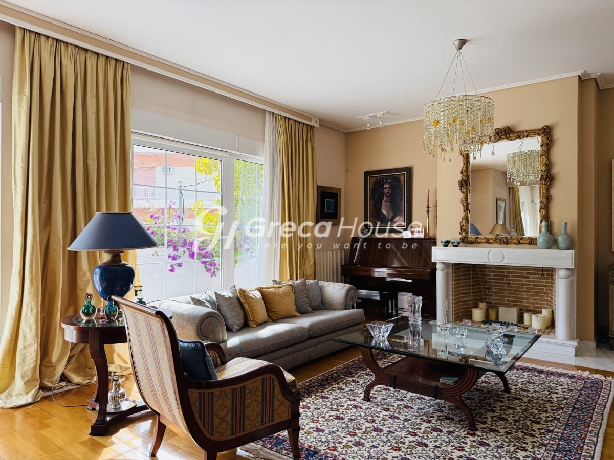 Luxury Detached House 422 sqm in Melissia-Vrilissia Border with Potential for 2-3 Residences - Photo 2